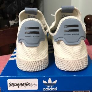 Pharrell Williams tennis human races